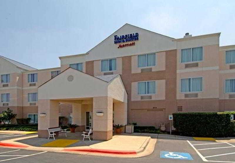 Fairfield Inn & Suites Austin University Area Exterior foto
